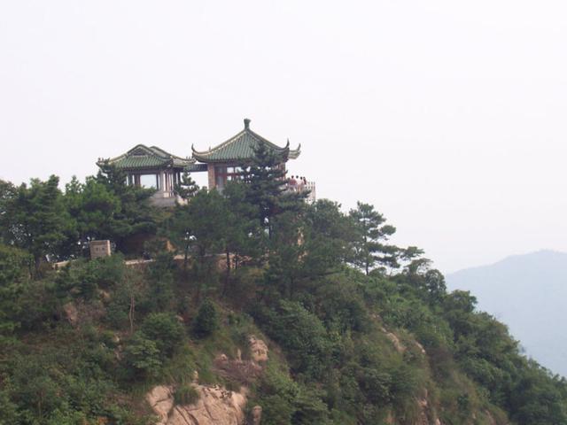 中国108座名山