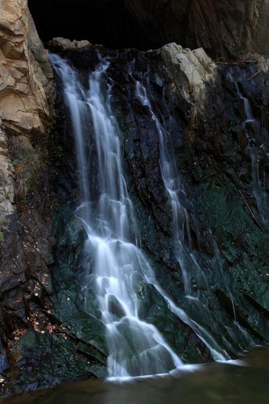 原始森林、泉水叮咚、谷深幽静，河南这9个绝美秘境最适合全家游，端午节带孩子走起