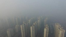人民日报七问雾霾:什么时候才能呼吸到洁净空气